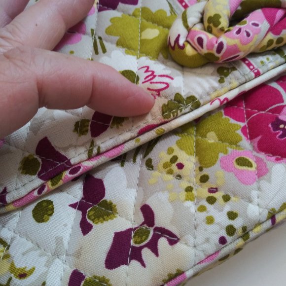 Vera Bradley Purse - Picture 5 of 5